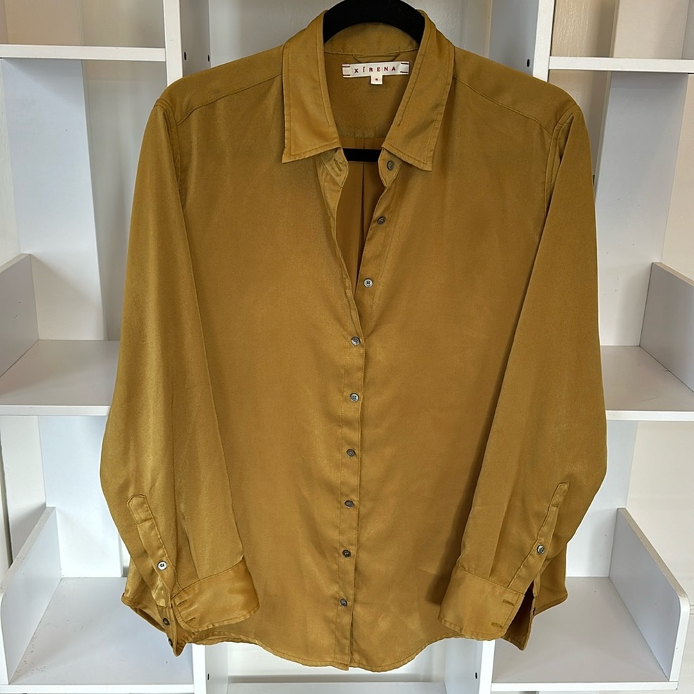 Xirena Long Sleeve Button down Shirt